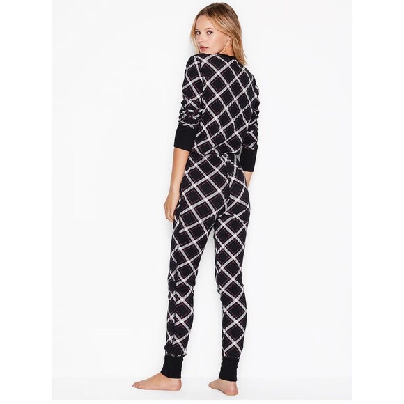 Victoria’s Secret argyle thermal onesie pajamas size M GUC - Picture 2 of 9